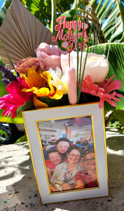 Mothers Day Frame Bouquet